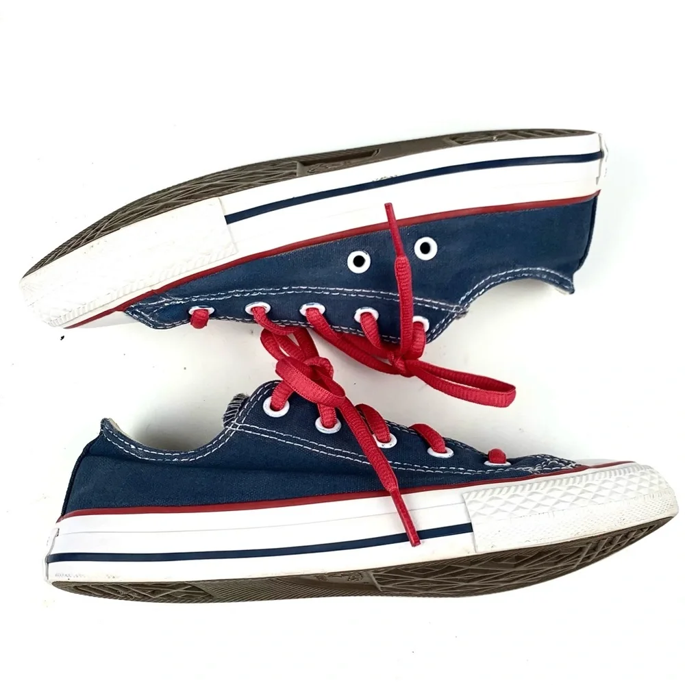 Converse All Star Kids Navy Low Top Sneakers Size 2